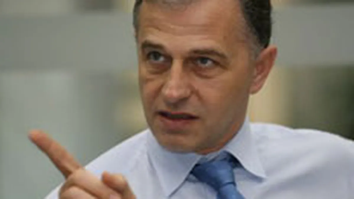 Geoana: Guvernul va trebui sa creasca taxele daca reducerea salariilor nu da rezultate, a spus \raspicat\ FMI