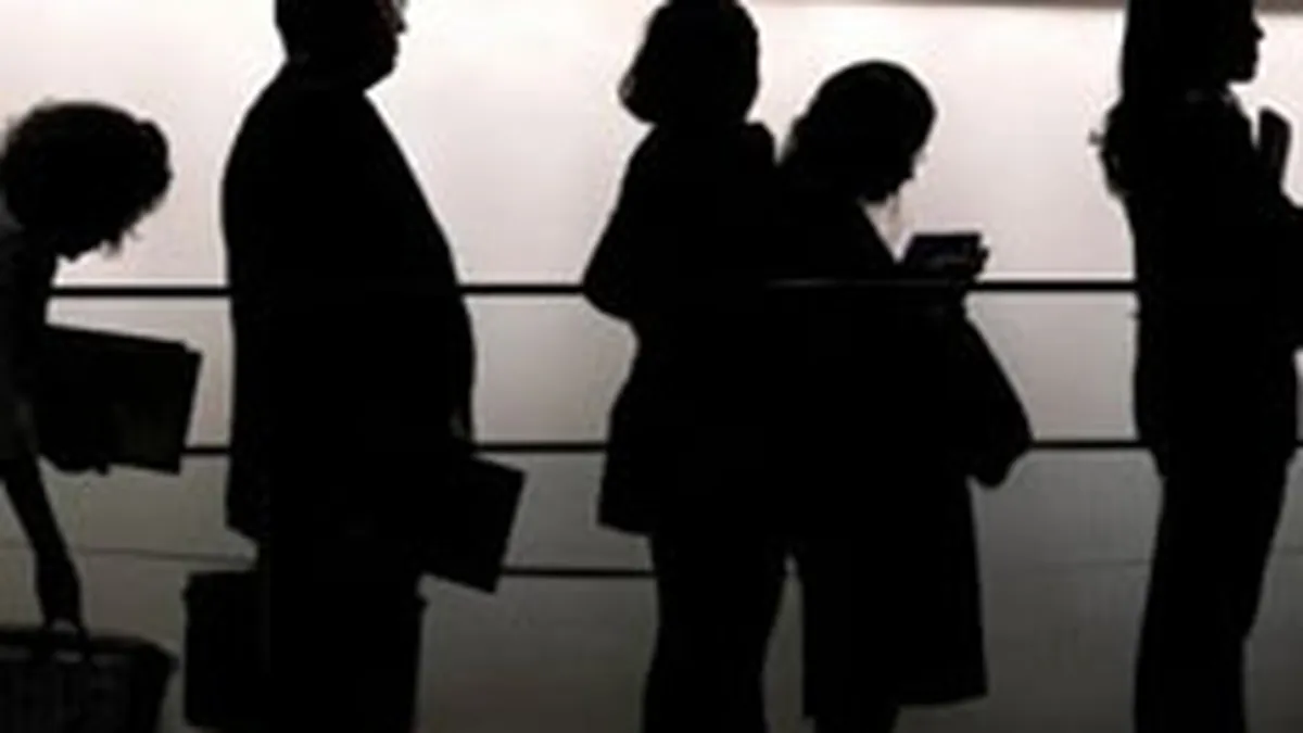 70.000 de bugetari vor fi disponibilizati pana la sfarsitul anului