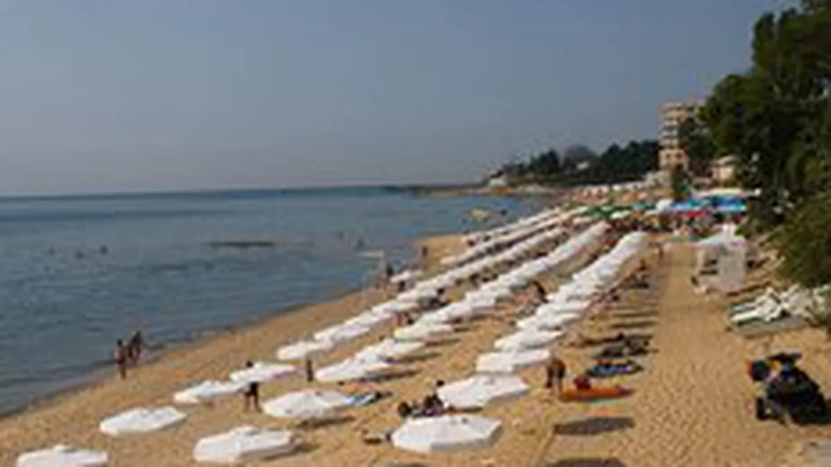 Borbely: In ultimii 35 de ani au disparut 2.400 de hectare de plaja