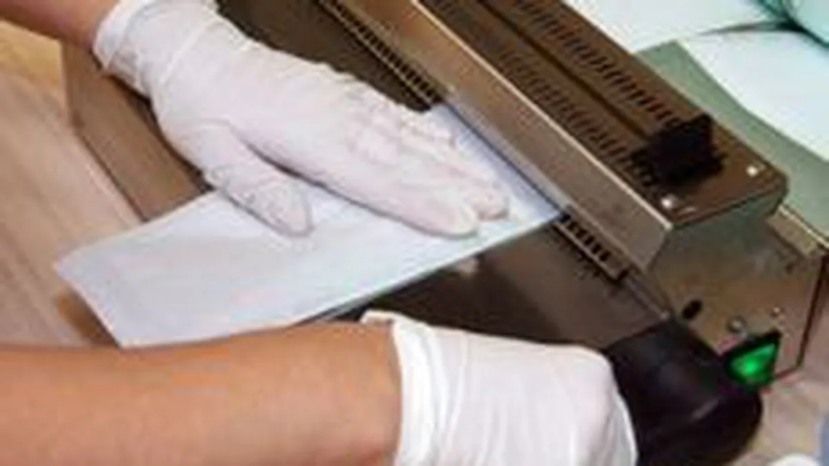 Guvernul discuta concedierea la 1 august a peste 1.100 angajati din unitatile Ministerului Sanatatii