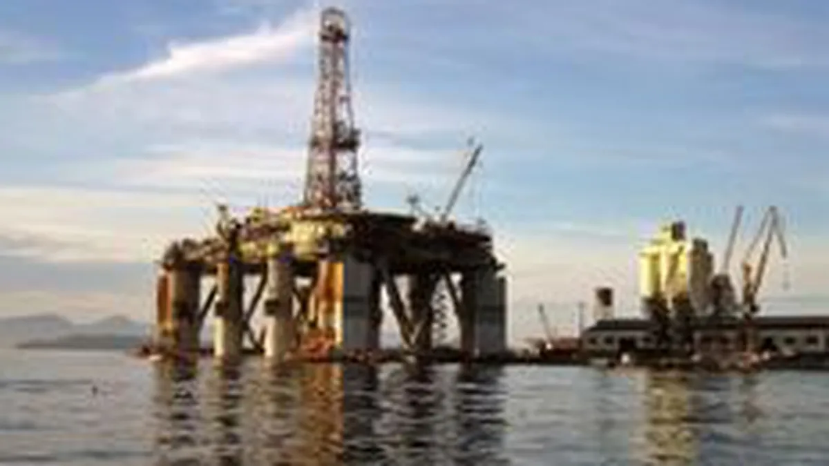 Pretul petrolului a urcat cu aproape 3%, la peste 70 dolari pe baril miercuri