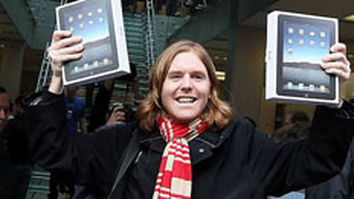 Acelasi succes si la lansarea internationala: Fanii iPad au luat cu asalt magazinele Apple