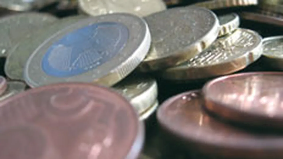 BCE: Bancile s-ar putea confrunta cu un al doilea val de pierderi din cauza creditelor neperformante