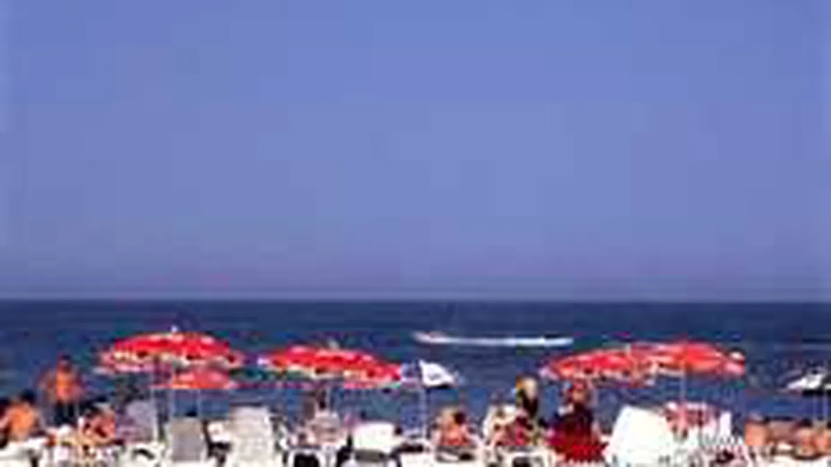 Peste 21.000 turisti erau vineri pe litoralul romanesc