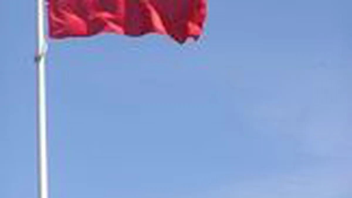 Polonezii, interesati sa investeasca in Romania in productia de mobila, textile si incaltaminte