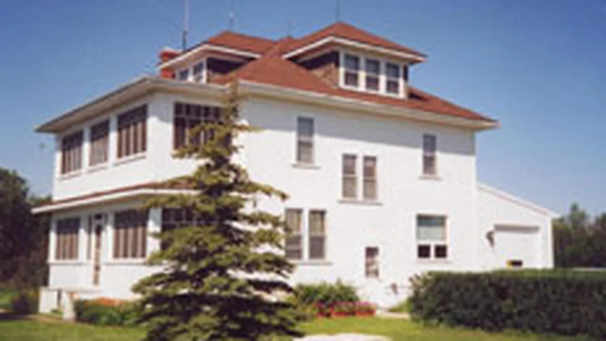 Impozitul majorat pe locuinte va fi perceput tuturor proprietarilor, chiar si pentru case inchiriate