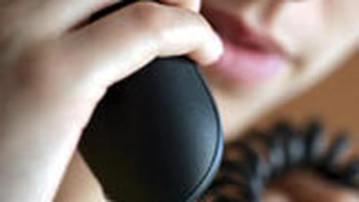 Se mai cauta telefoanele fixe? Business-urile inca au nevoie, \rezidentialii\ nu zic nu, dar sa fie gratis