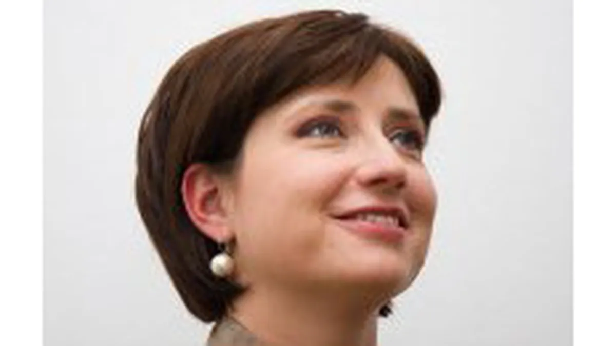 Intact si-a luat director de comunicare de la Odyssey