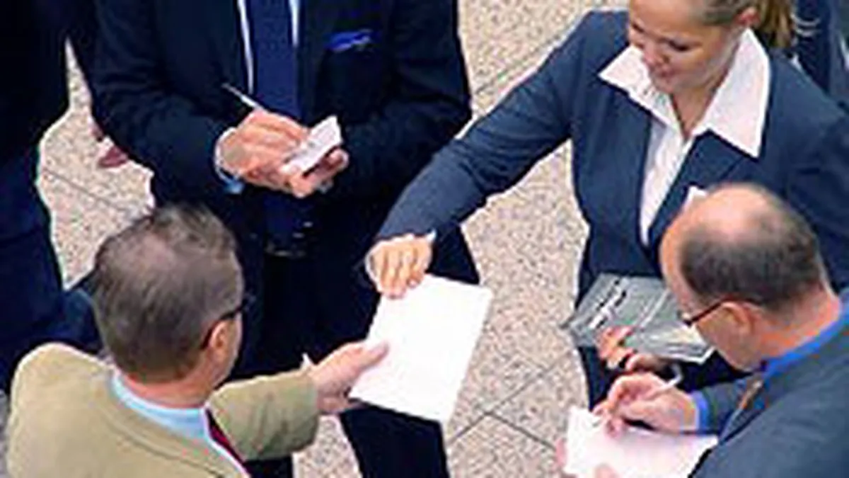 UE ofera salarii de peste 4.000 euro pentru traducatori si interpreti romani