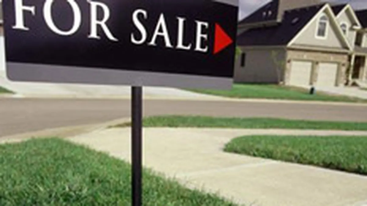 Avalansa de pensiuni turistice scoase la vanzare: \Vreau sa vand ca sa scap de stres\