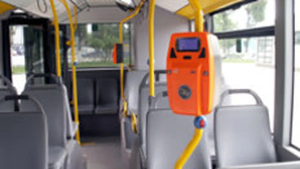 Consilierii municipali au aprobat anularea abonamentelor RATB gratuite pentru functionarii publici