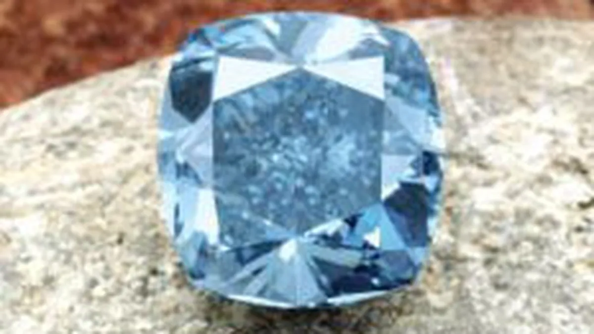 Bijuterii Cartier care au apartinut ducelui si ducesei de Windsor, scoase la licitatie cu 3,5 mil. euro