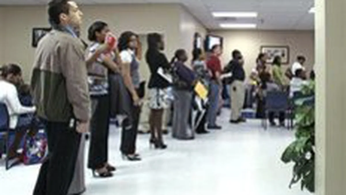 Numarul locurilor de munca disponibile in saptamana 22-29 iulie s-a redus cu 500