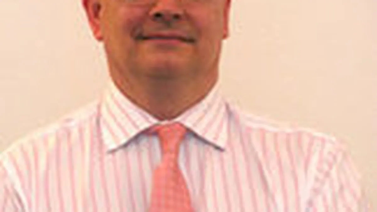 Ambasadorul britanic la final de mandat: Birocratia ramane foarte ridicata si sunt bariere in afaceri