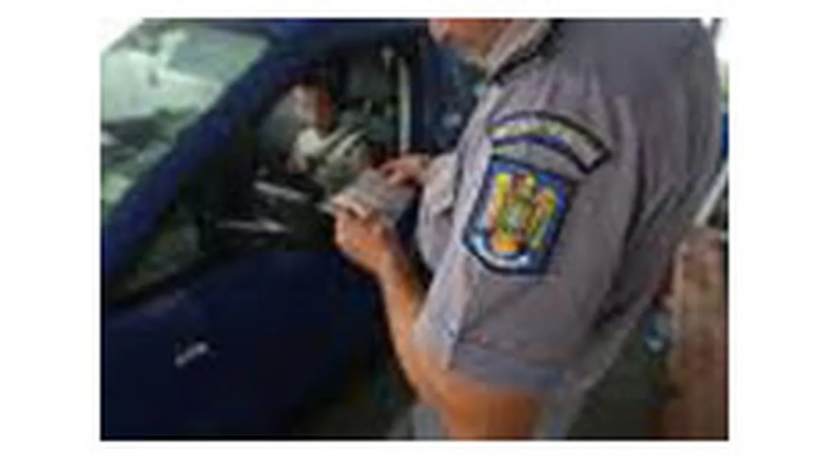 Cu ce capturi se lauda vamesii: 3000 de flori, dezumidificatoare si 500 de pantofi