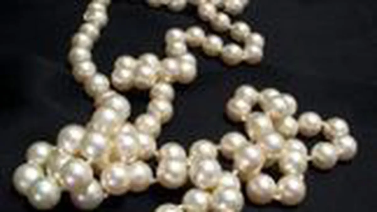 Brand-urile de lux din fashion conduc expansiunea globala a retailerilor