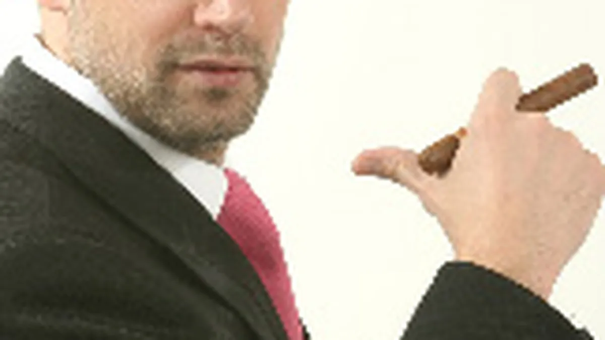 \Nasul\ patron: Radu Moraru a preluat 60% din postul Vox News