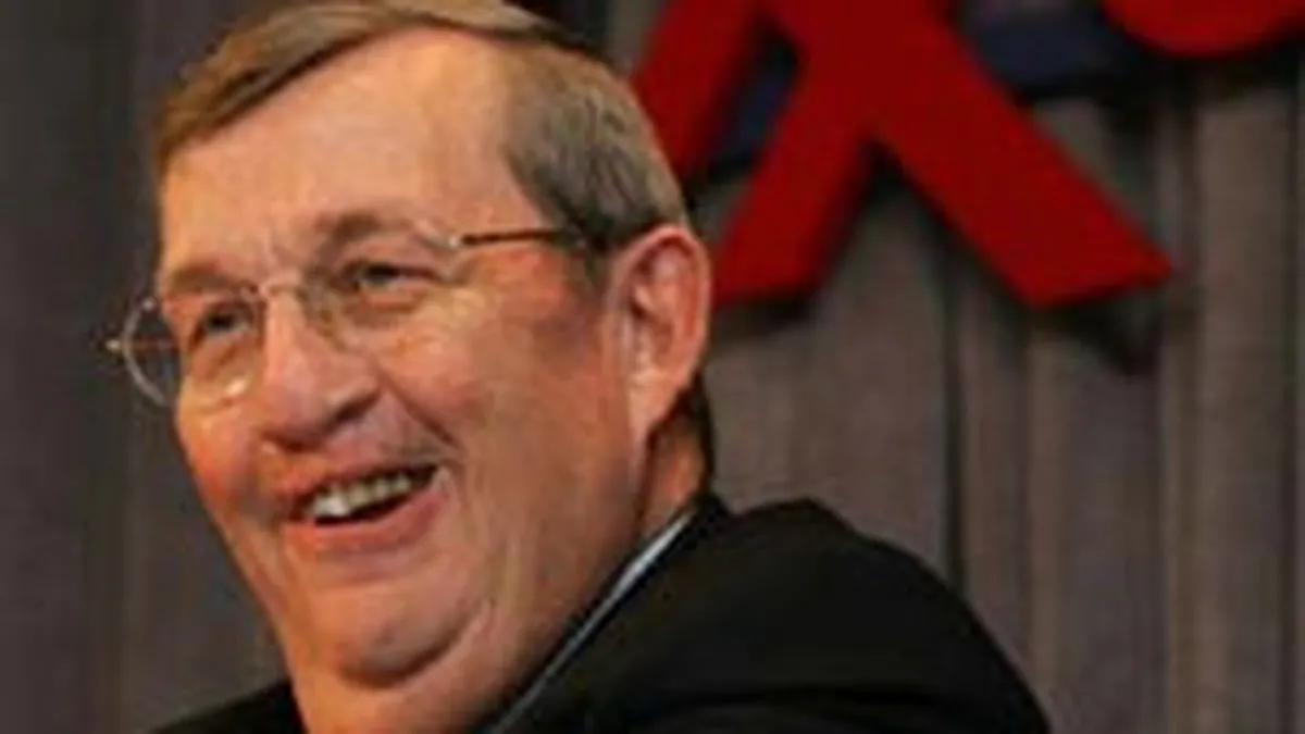 Au primit zeci de milioane de dolari dupa ce au fost dati afara