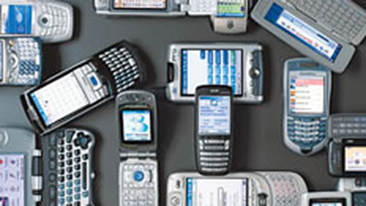 Un sfert din telefoanele mobile vor fi smartphone-uri pana in 2013