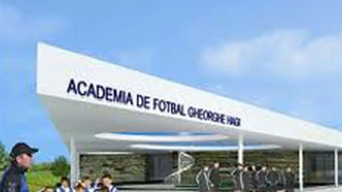Hagi a luat 4 mil. euro de la BRD pentru a finanta o parte din investitiile de la Academia de Fotbal