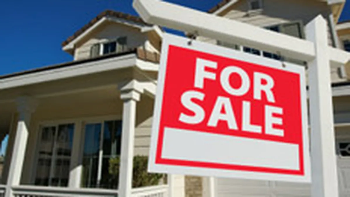 Bancile executa din ce in ce mai multe active imobiliare mici: Vezi la ce preturi scot la vanzare terenurile si pensiunile