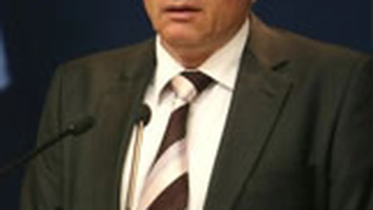 Borbely nu este multumit de rata de absorbtie a banilor UE