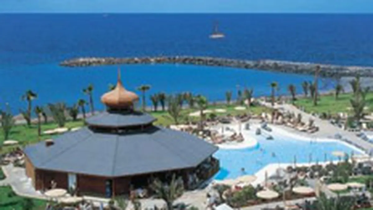 Si preturile vacantelor exotice sunt topite de criza: Discount-urile trec si de 700 euro