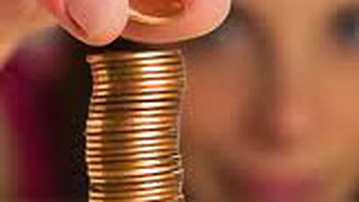 A apus epoca lui \500 de euro\ ca salariu de start! Acum, absolventii de facultati primesc minimul prevazut de lege