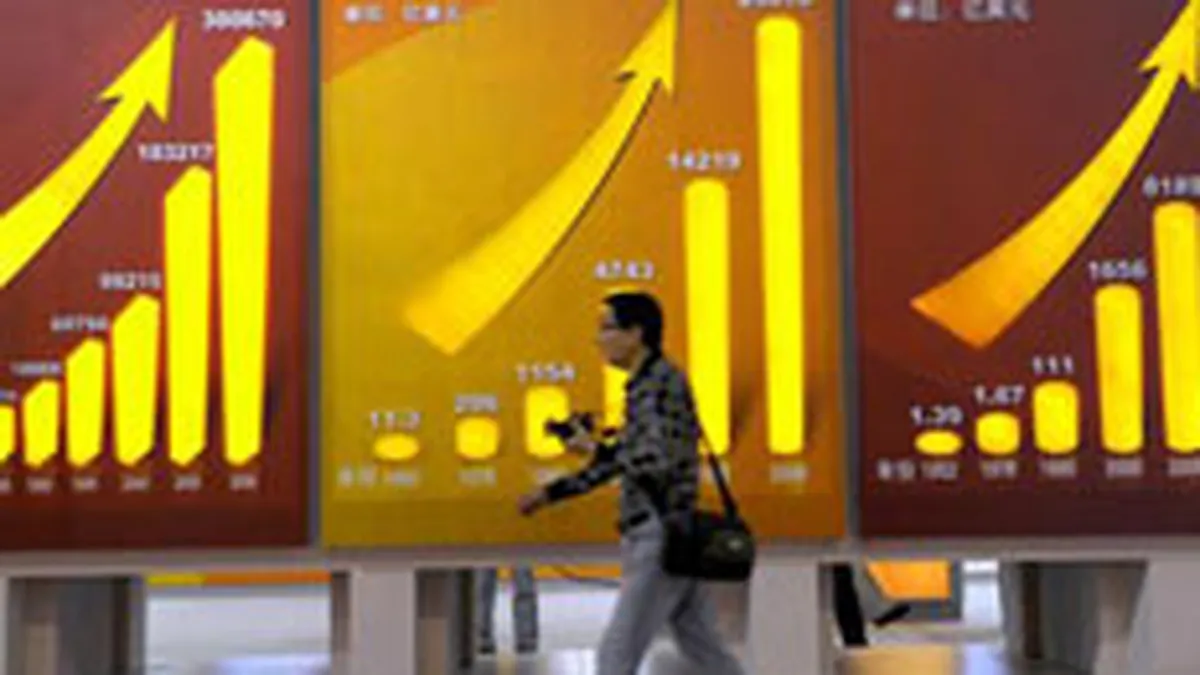 China a devenit a doua economie a lumii in T2, depasind Japonia