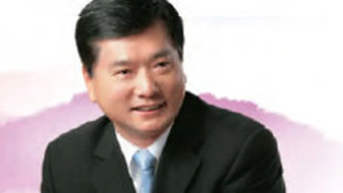 Profitul celui mai mare operator de telefonie mobila din lume a crescut cu 4% la sase luni