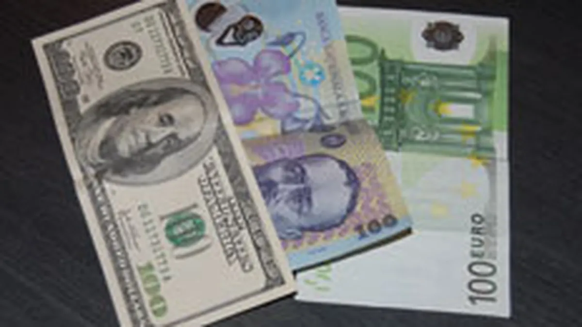 Leul s-a apreciat usor fata de euro luni, pana la 4,2244 lei/euro