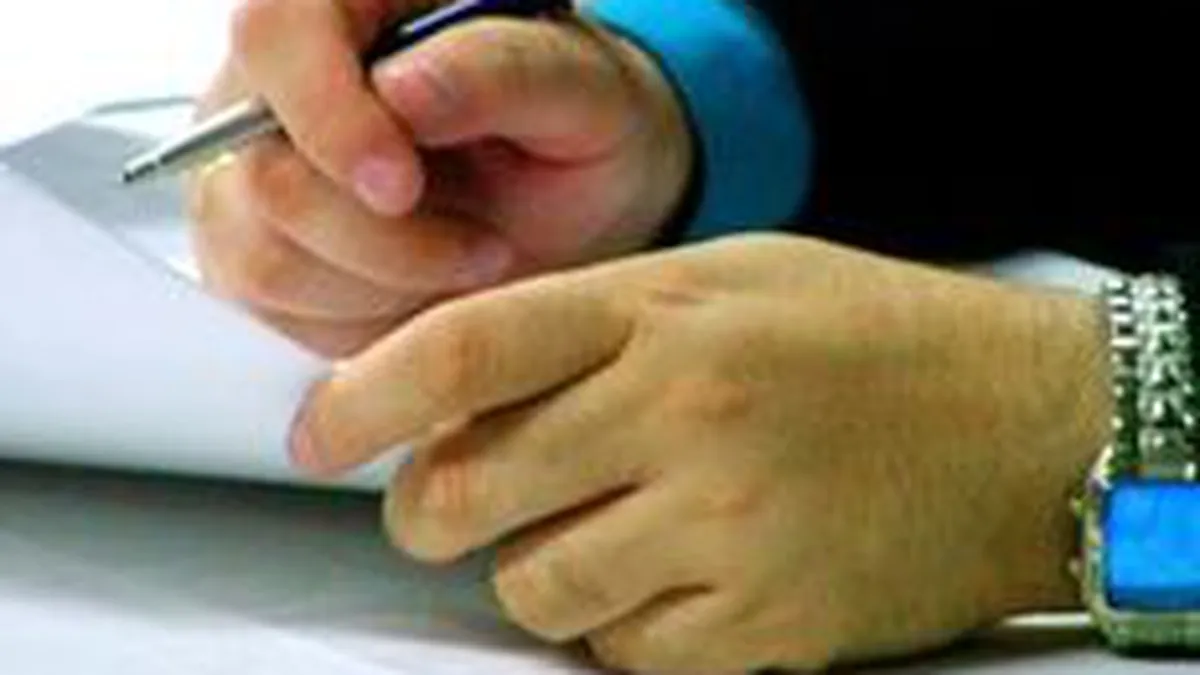 Alpha Bank catre clientii care intra in somaj sau au salariul redus: va scumpim creditul