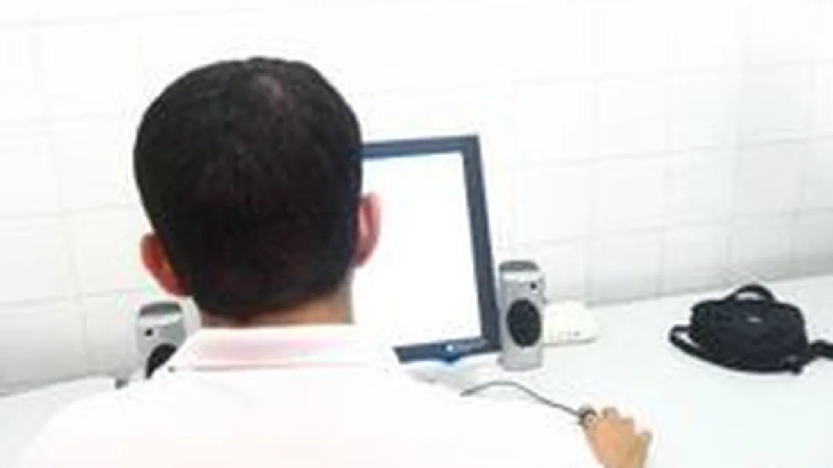 Cererea online de pe piata muncii din Europa a stagnat in august