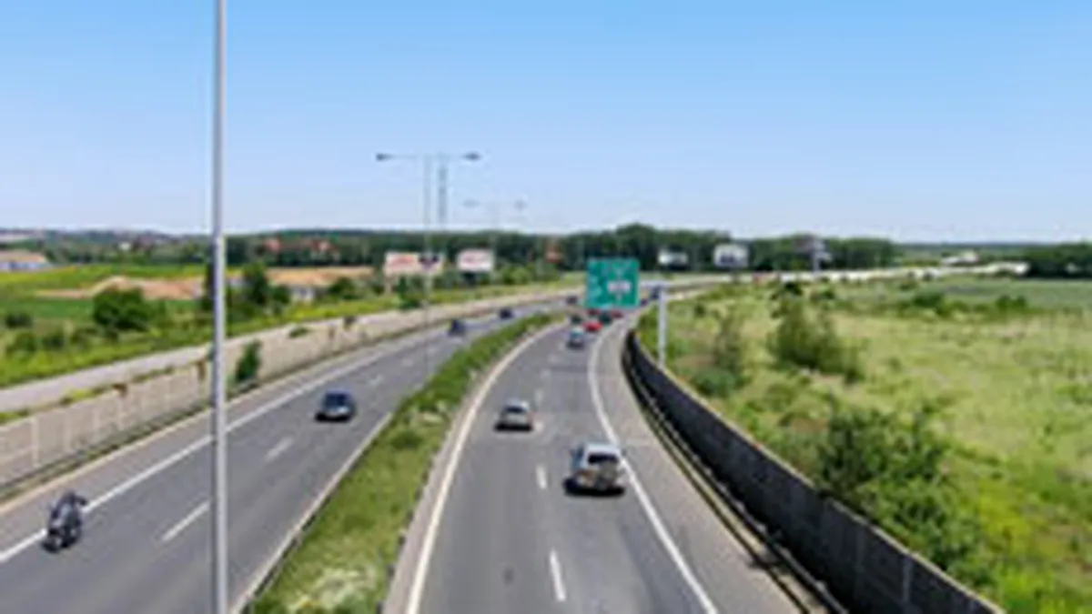 Mai rau ca la noi: 23 de km din centura ocolitoare a orasului Praga, inaugurati dupa 80 de ani de planuri