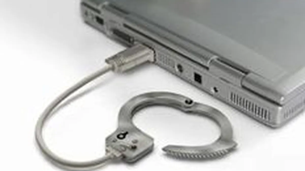 Studiu: Recesiunea a determinat cresterea fraudelor corporate, pierderile ajung la 5% din afaceri