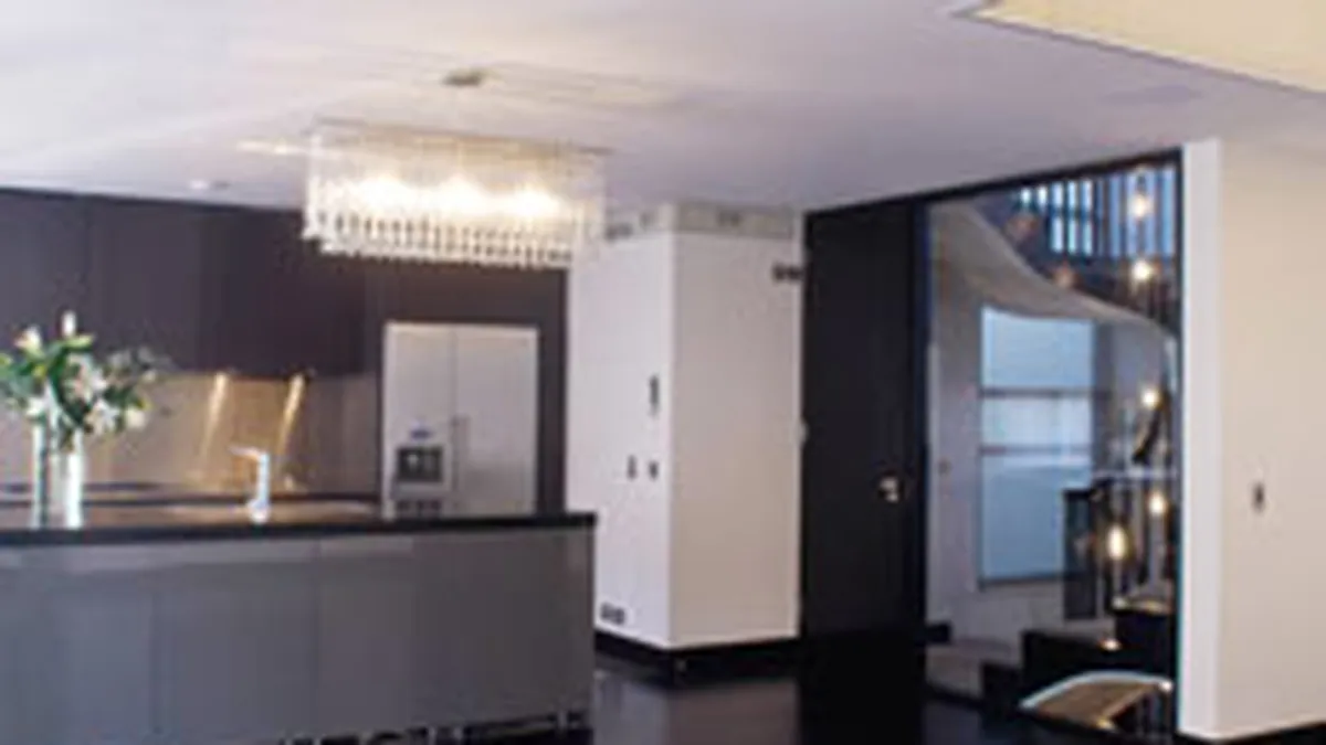 Pretul caselor de lux din Londra, in scadere pentru a treia luna consecutiv