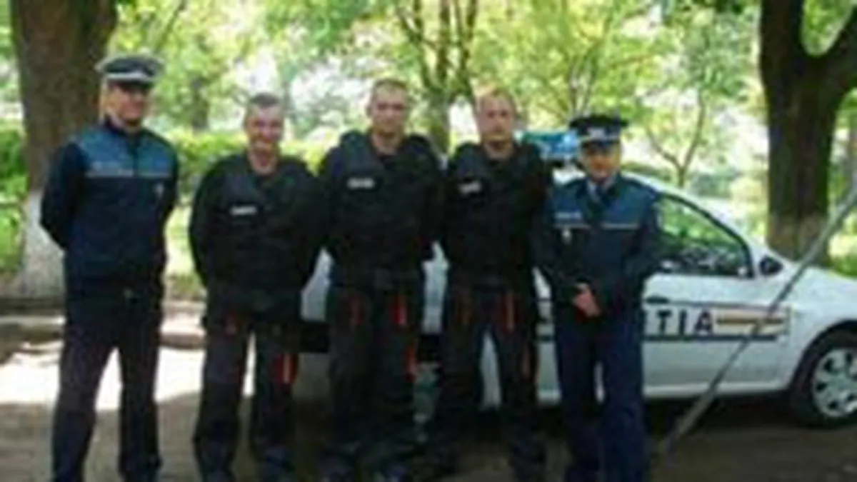 Politistii circula mai atent cu masinile de serviciu pentru ca nu mai au asigurare Casco