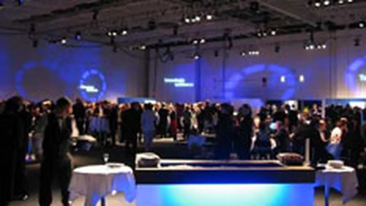 Firmelor le-a trecut cheful de discursuri: Piata locala de evenimente corporate, cu 20% mai saraca in 2010