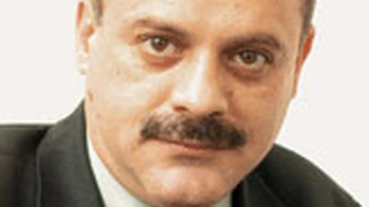 Florin Petria, redactorul-sef al revistei Piata Financiara, a decedat