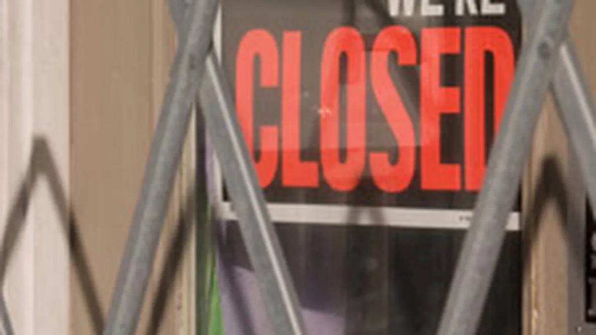 Mall-urile bucurestene \se iau la tranta\ in tribunal cu retailerii datornici