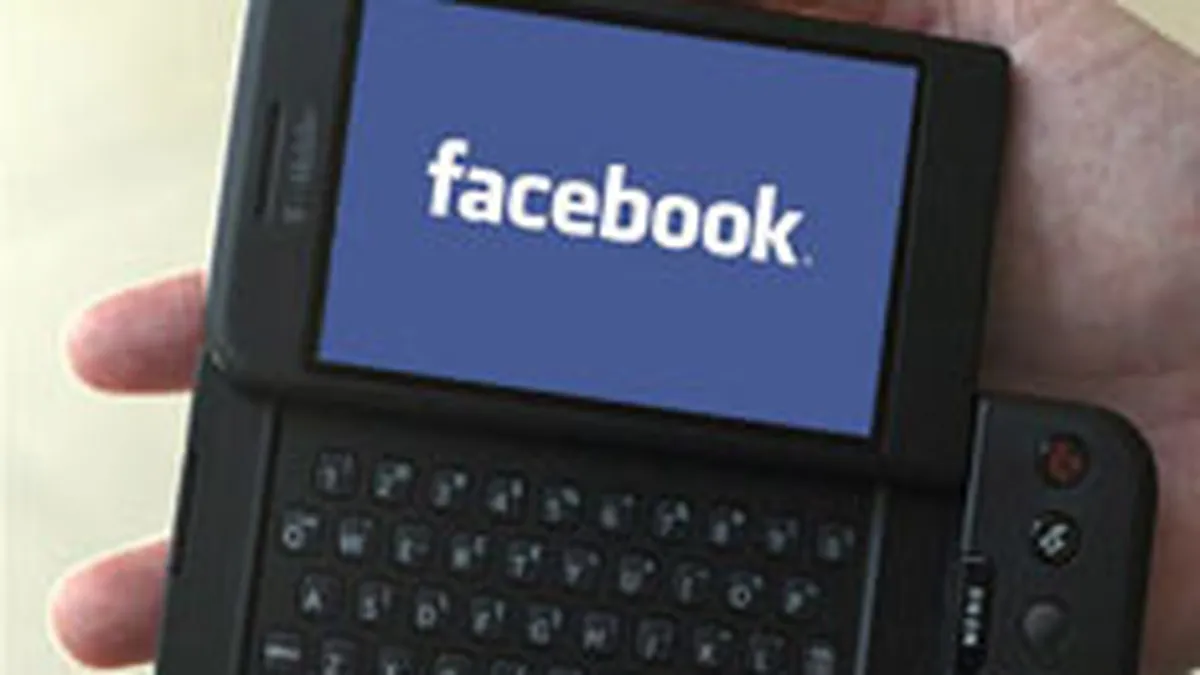 Iti critici seful pe Facebook? Ai grija ca ai putea fi concediat