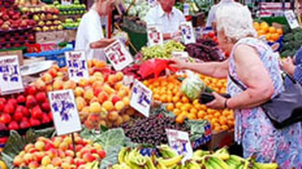 Robertson, ING: Romanii ar trebui sa se roage pentru o inflatie mare ca sa isi pateasca usor creditele