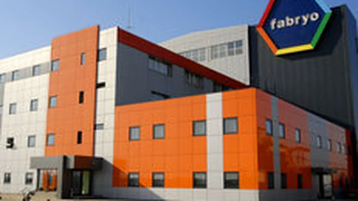 Fabryo si-a crescut cota de piata la 23,5% in septembrie, in ciuda scaderii pietei de lacuri si vopsele