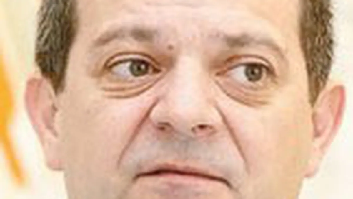 Brokerul Cristian Sima: Asteptam senini sa ne loveasca adevarata criza