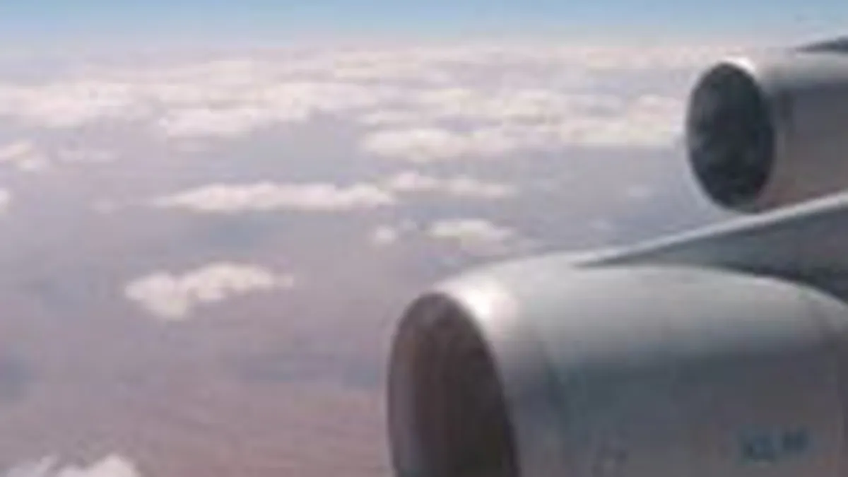 Lufthansa, prima companie aeriana care va testa biocarburantii pe cursele de pasageri regulate