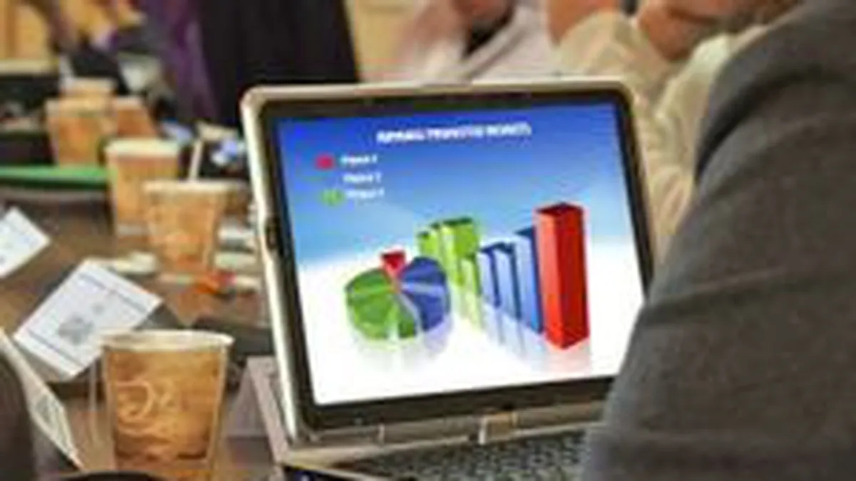 Astra si Unirea Shopping Center au anuntat ca detin informatii privilegiate. Tranzactiile sunt oprite