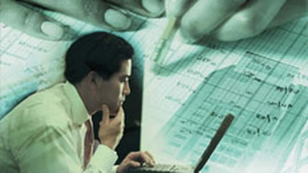 Sfaturi fiscale din mediul privat pentru 2011: Reduceti CAS-ul si pastrati restul taxelor neschimbate