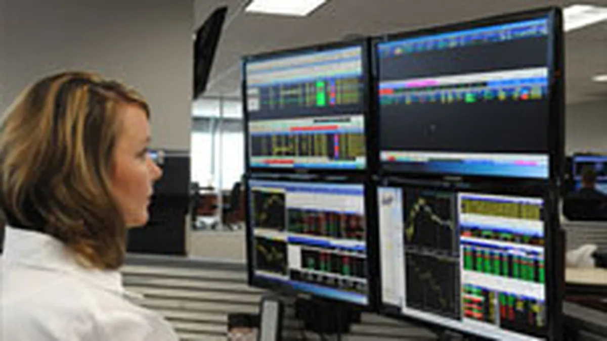 Perechea euro/dolar, favorita jucatorilor pe curs. Vezi pe ce ai putea paria in 2011