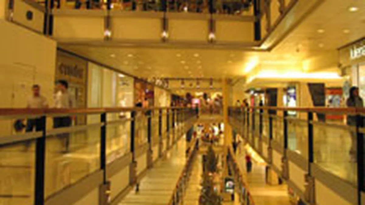 Tranzactii imobiliare de aproape 600 mil. euro in doi ani de criza. Cine sunt cumparatorii?