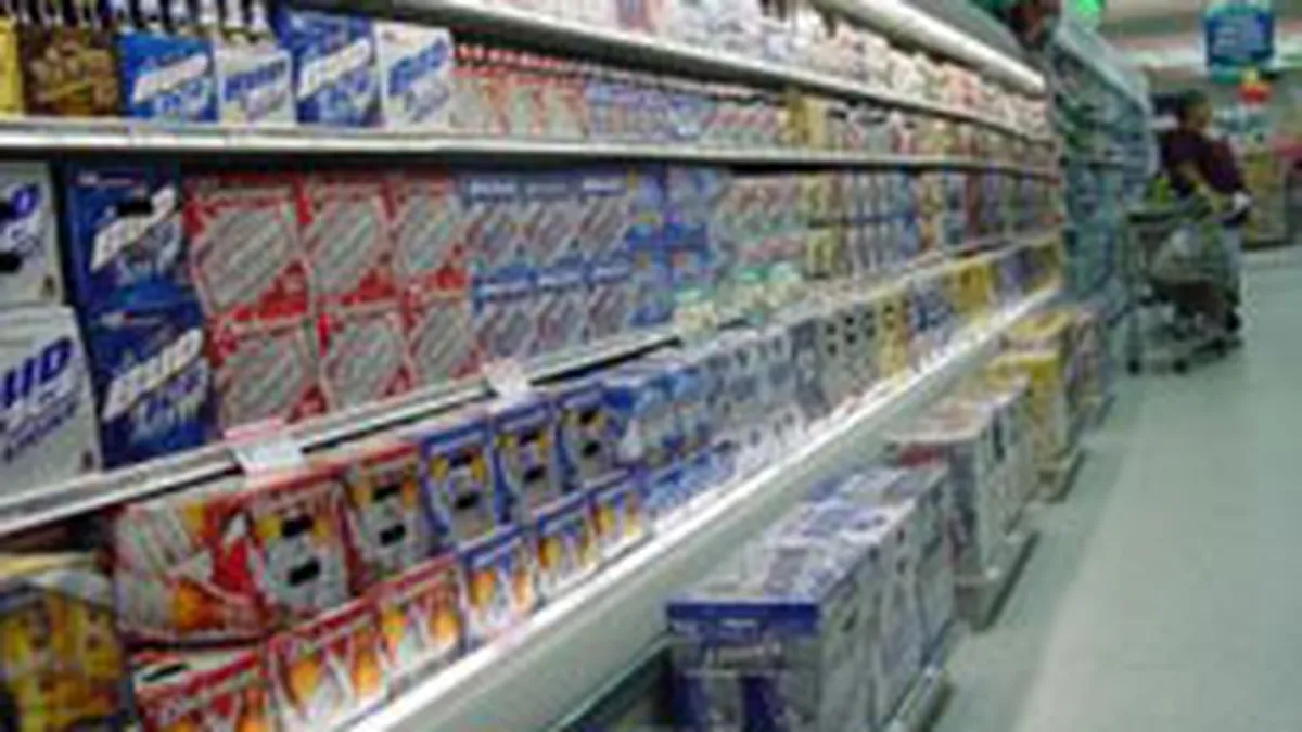 Afacerile din comertul cu amanuntul au scazut cu 5,3% in primele 11 luni din 2010